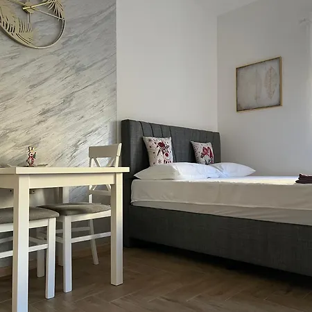 Dis Lux Apartments Radanovici Exterior photo