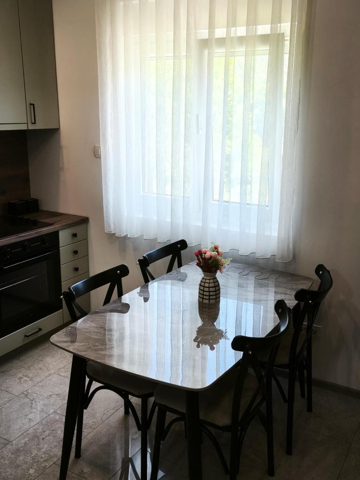 Apartment Dis Lux